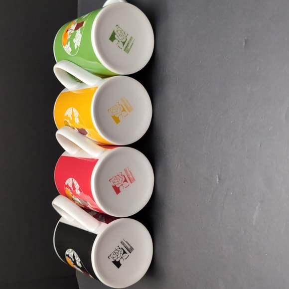 Stokes Gourmet Set Of 4 Geisha Multi-Colored Porcelain Cups. - Picture 12 of 14